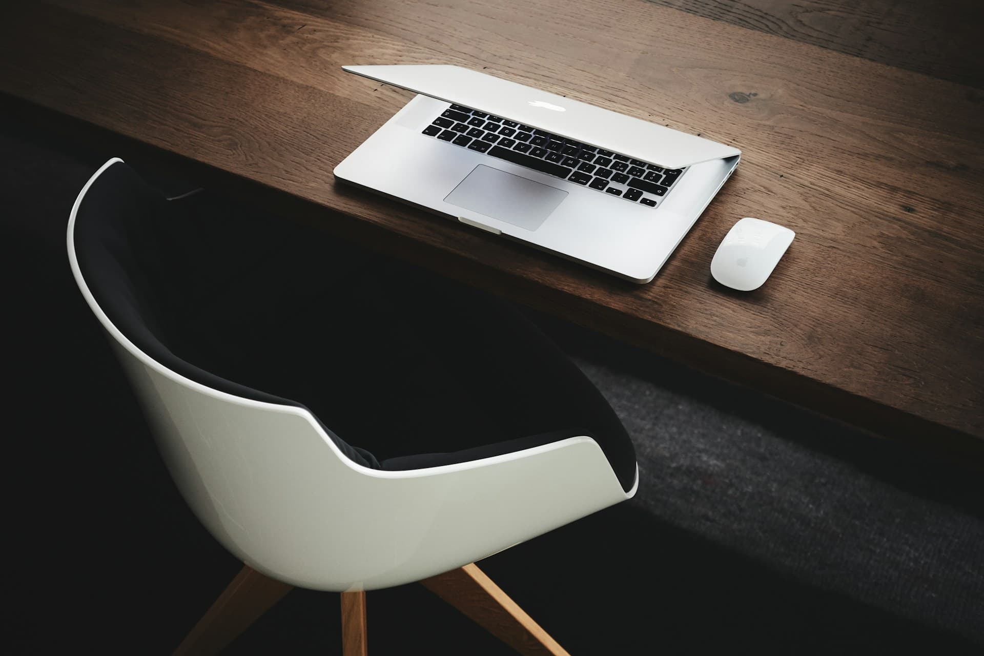 Adjustable Standing Desk
